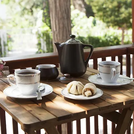 Pensión Orhan Kutbayin Evi 3*