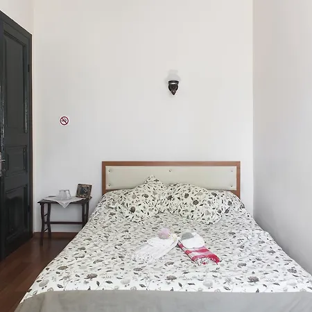 Guest house Orhan Kutbayin Evi *