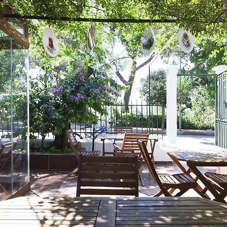 Orhan Kutbayin Evi Adalar