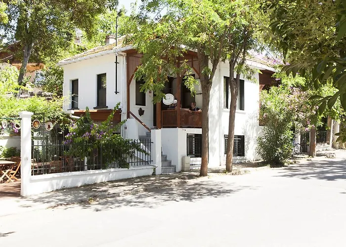 Orhan Kutbayin Evi Prinseneilanden